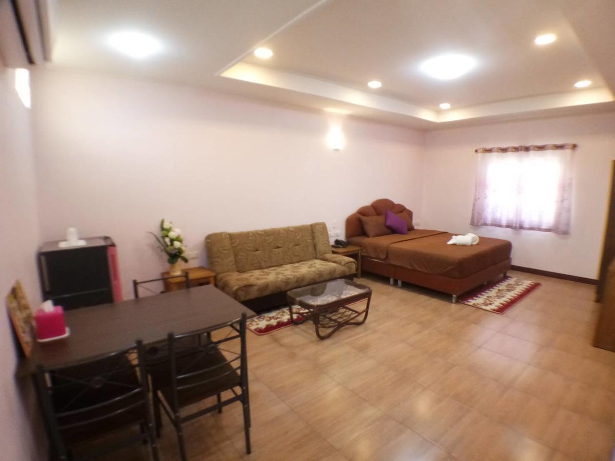 Hi Tech Resort Kabin Buri Екстериор снимка