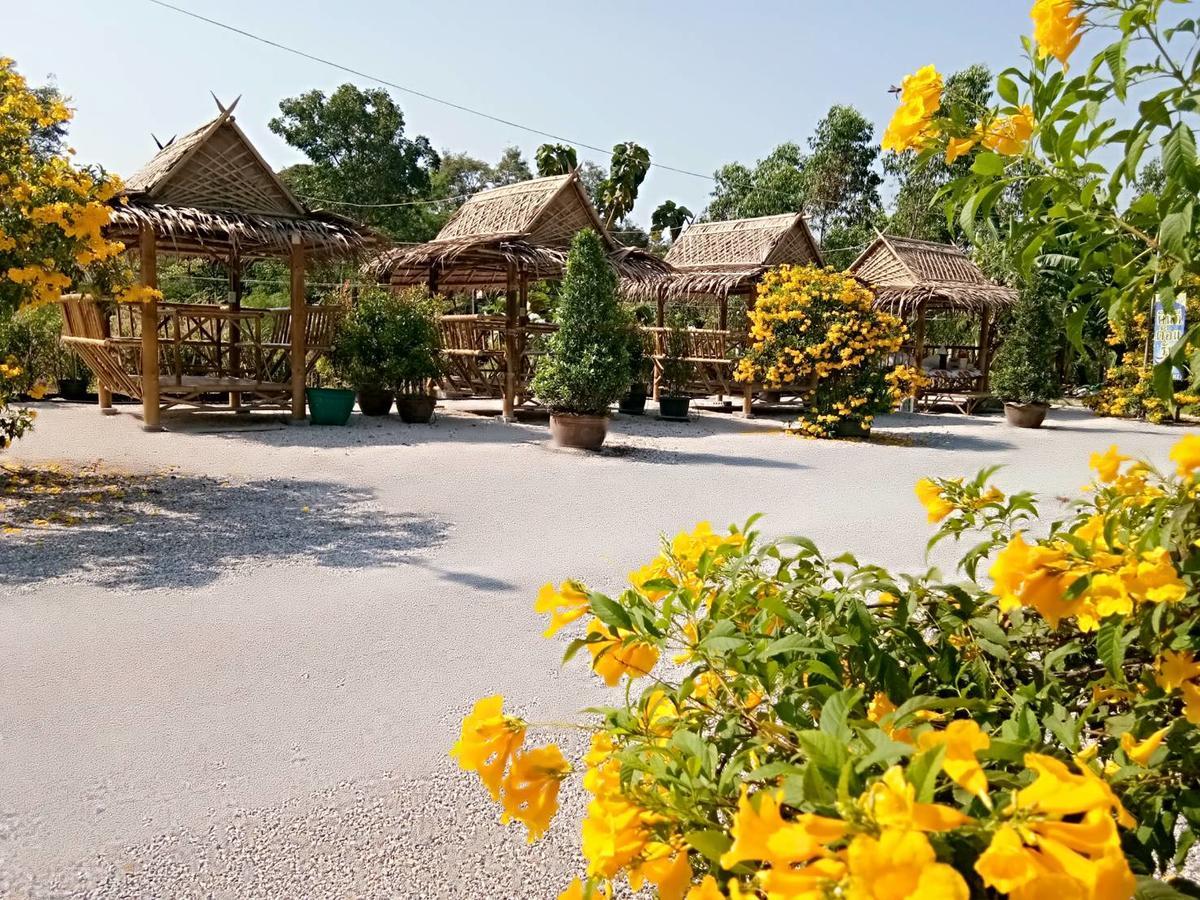 Hi Tech Resort Kabin Buri Екстериор снимка