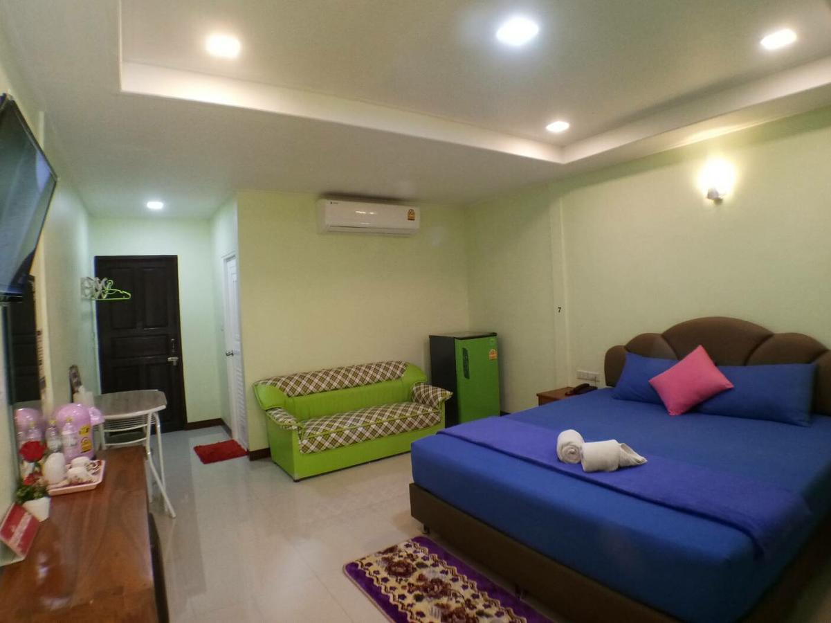 Hi Tech Resort Kabin Buri Екстериор снимка